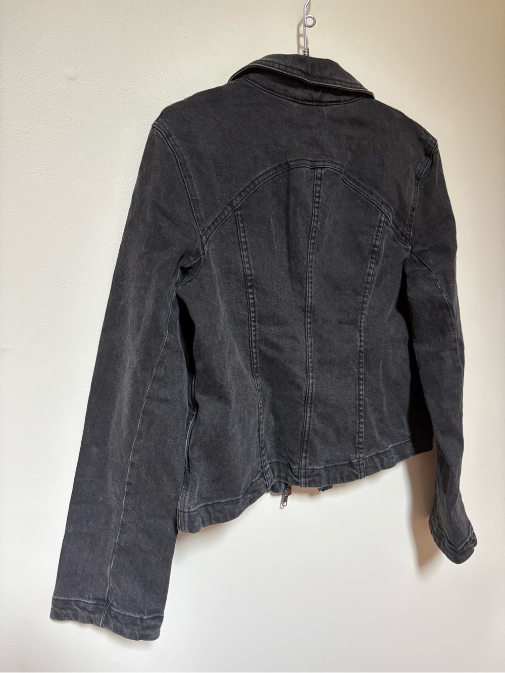 NWOT Free People We The Free River Denim Jacket Size Large - Picture 13 of 16